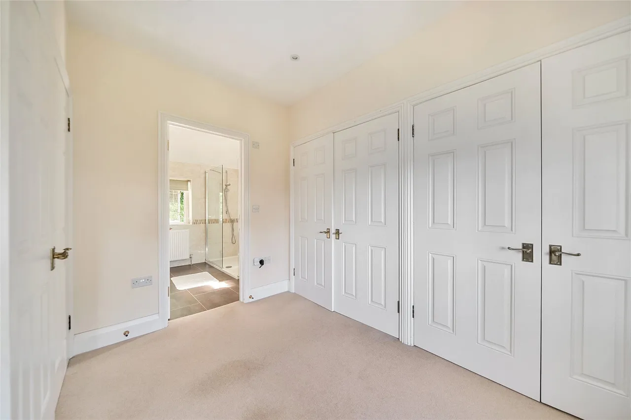 Westerham Road, Keston, BR2, photo 41