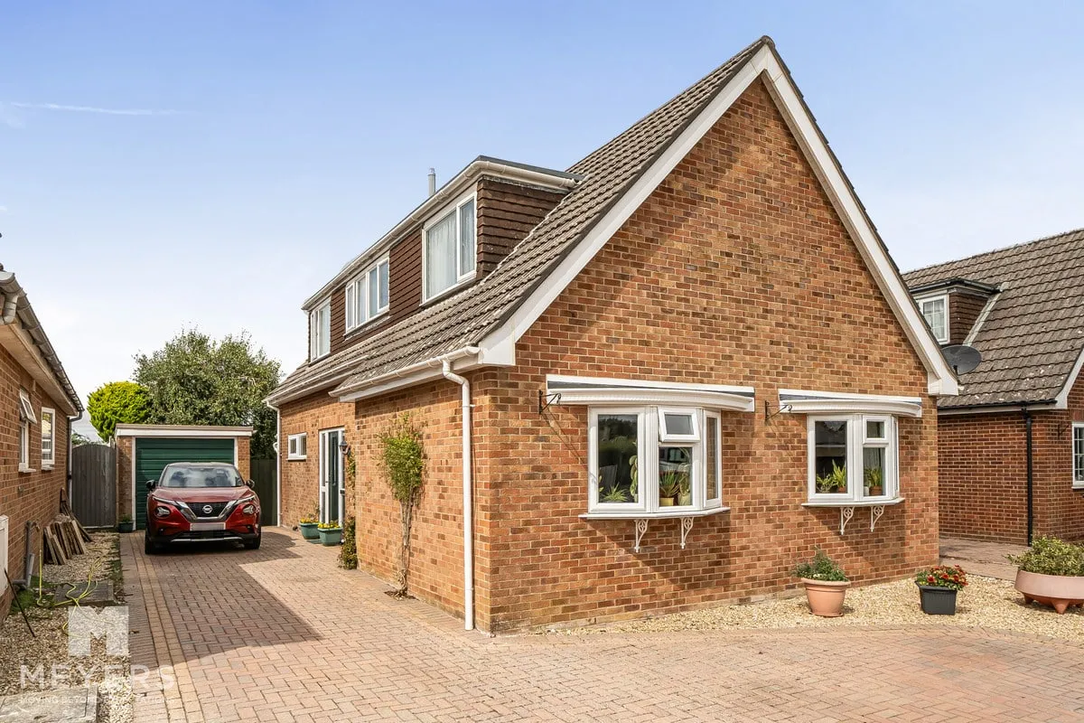 4 bed house for sale, Oakdene Road, wool, BH20