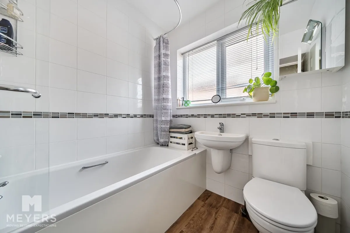 Oakdene Road, wool, BH20, photo 13