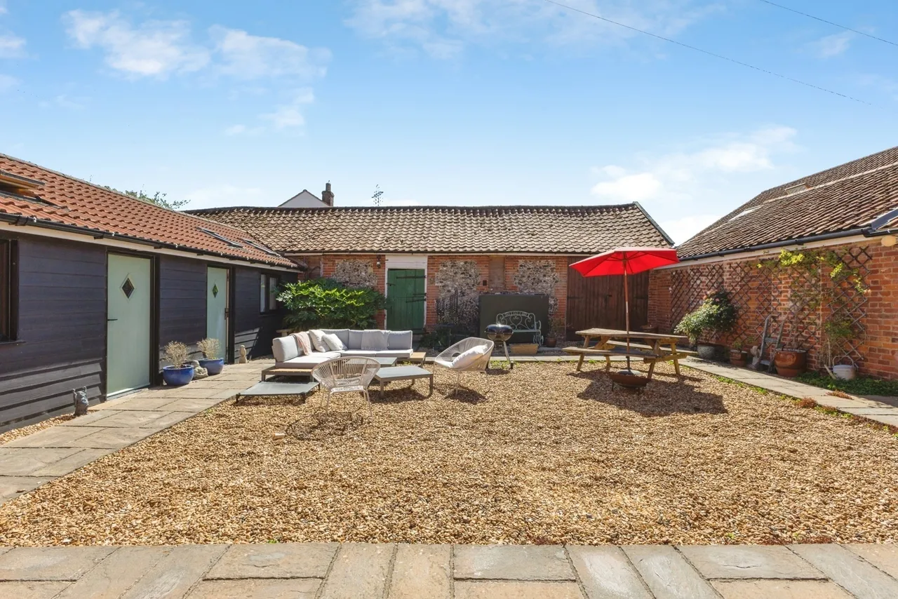 Station Road, Yaxham, Dereham, Norfolk, NR19, photo 33