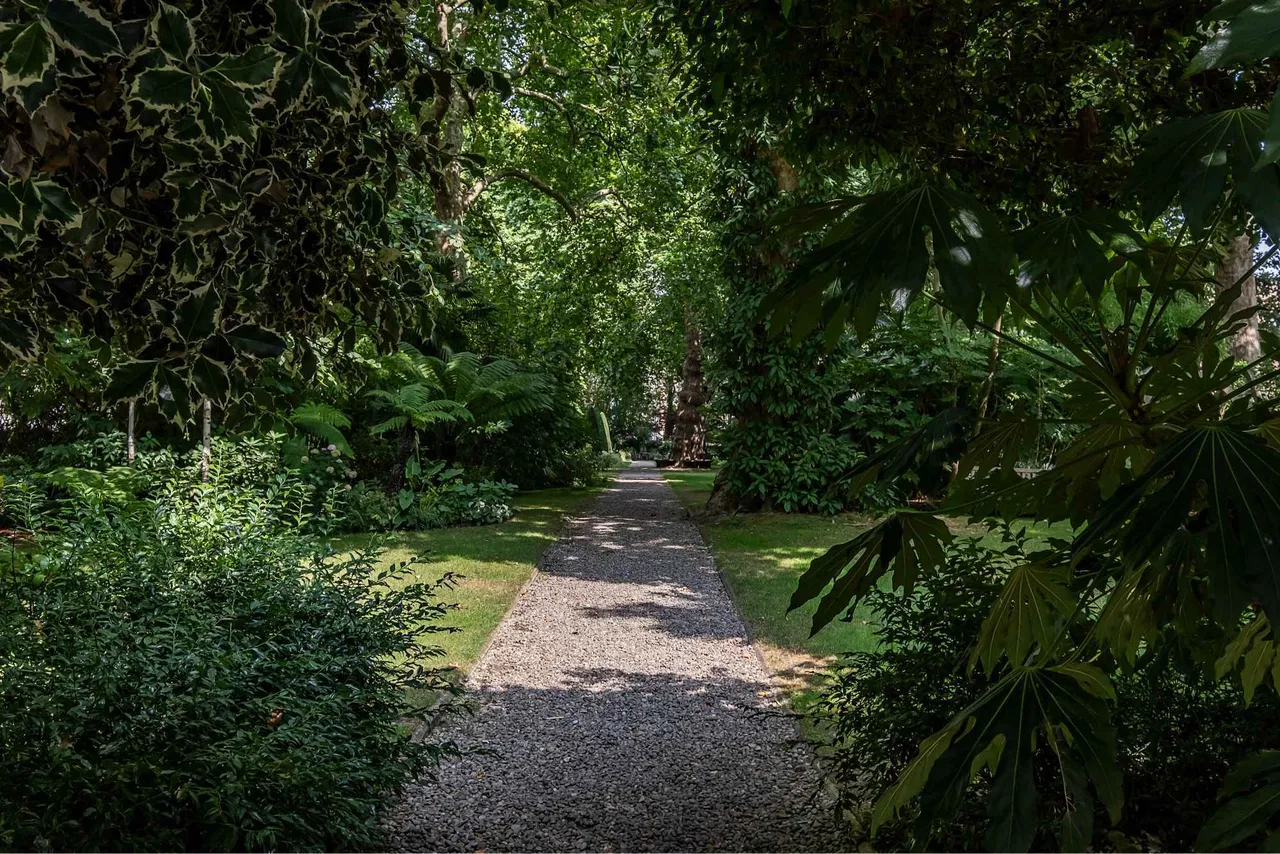 Hyde Park Square, London, W2, photo 5