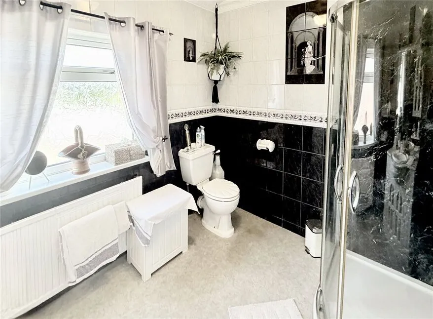 Broomhead Road, Wombwell, S73, photo 15