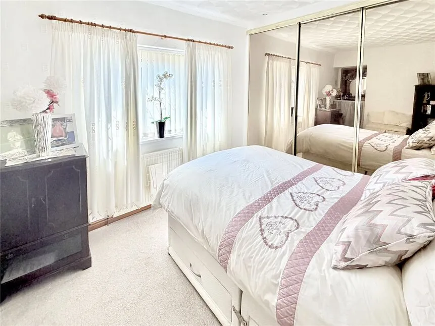 Broomhead Road, Wombwell, S73, photo 9