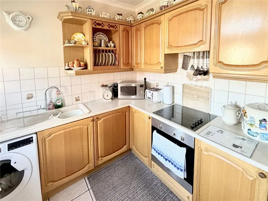 Broomhead Road, Wombwell, S73, photo 8