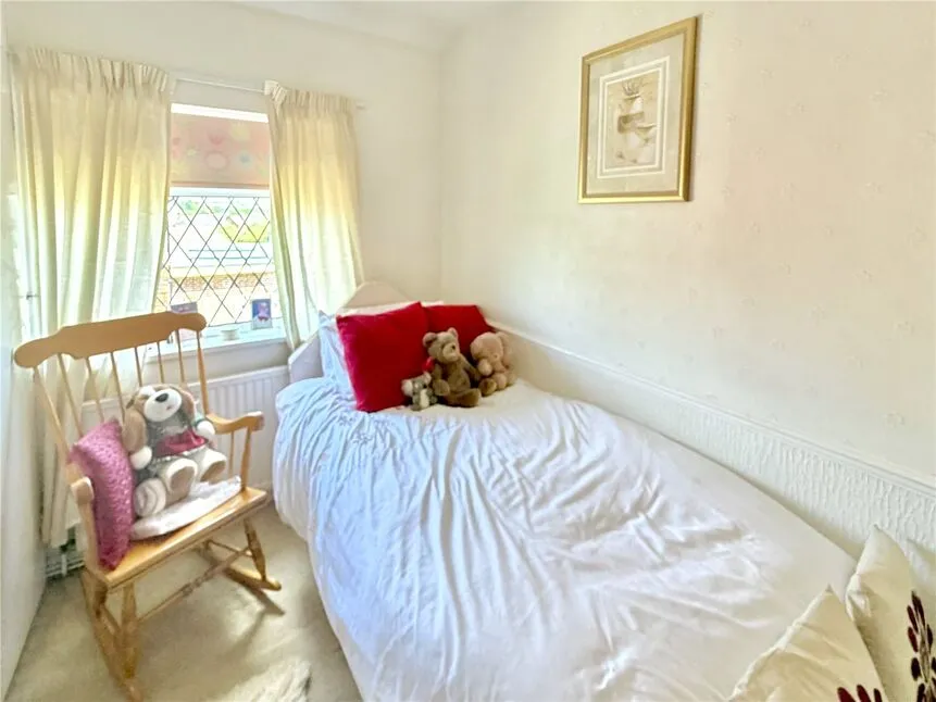 Broomhead Road, Wombwell, S73, photo 12