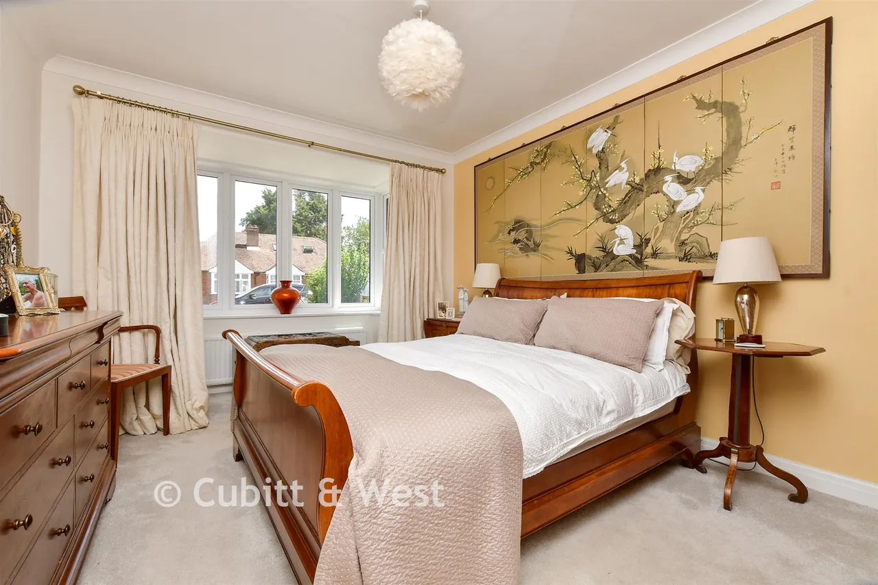 Orchard Close, Fetcham, KT22, photo 4