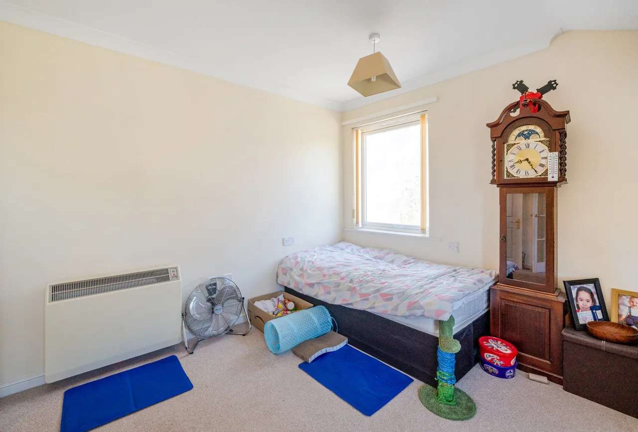 London Road, Gloucester, GL1 3QE, photo 5