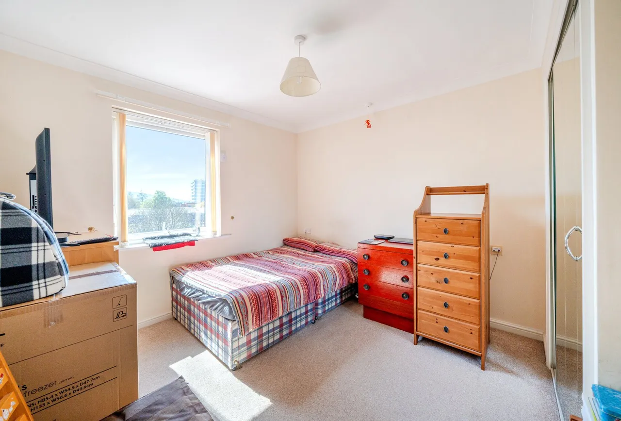 London Road, Gloucester, GL1 3QE, photo 4
