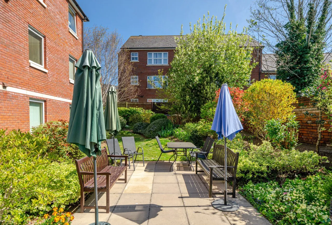 London Road, Gloucester, GL1 3QE, photo 10