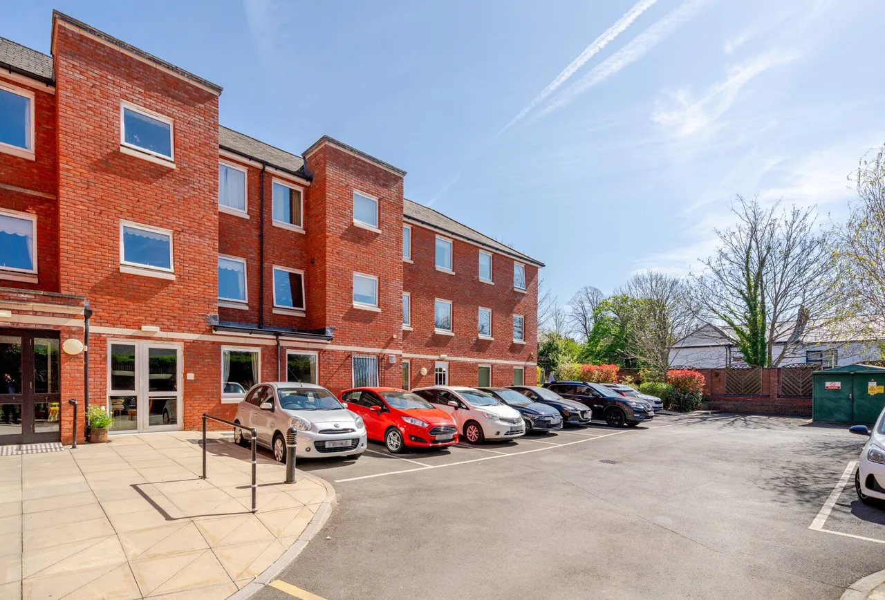 London Road, Gloucester, GL1 3QE, photo 19