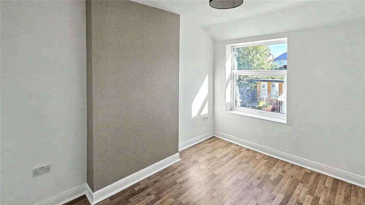 Burnell Street, Brimington, S43, photo 6