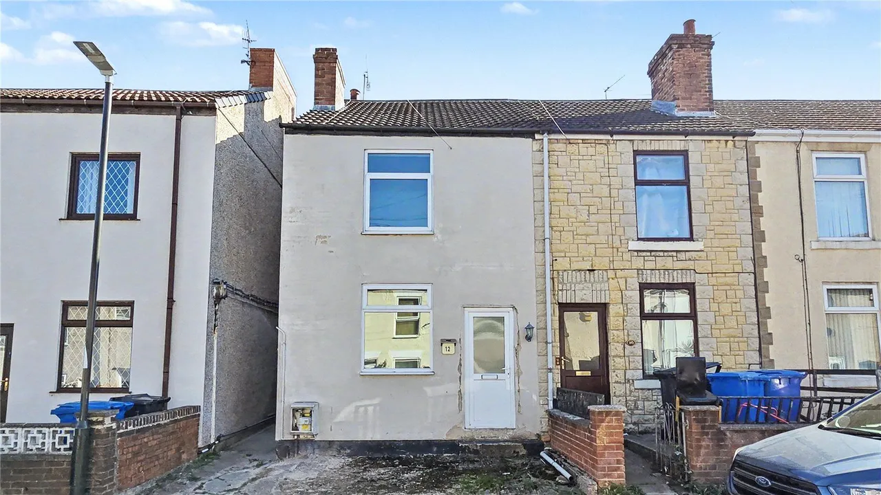 2 bed house for sale, Burnell Street, Brimington, S43