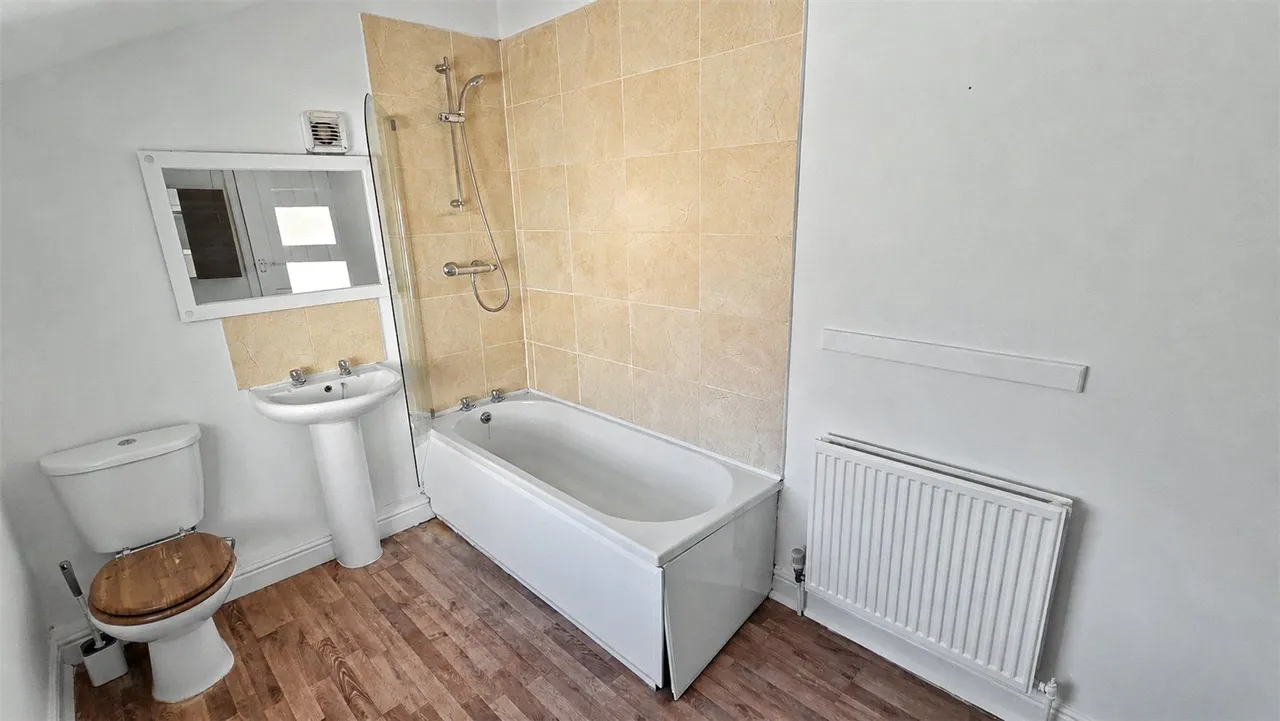 Burnell Street, Brimington, S43, photo 7
