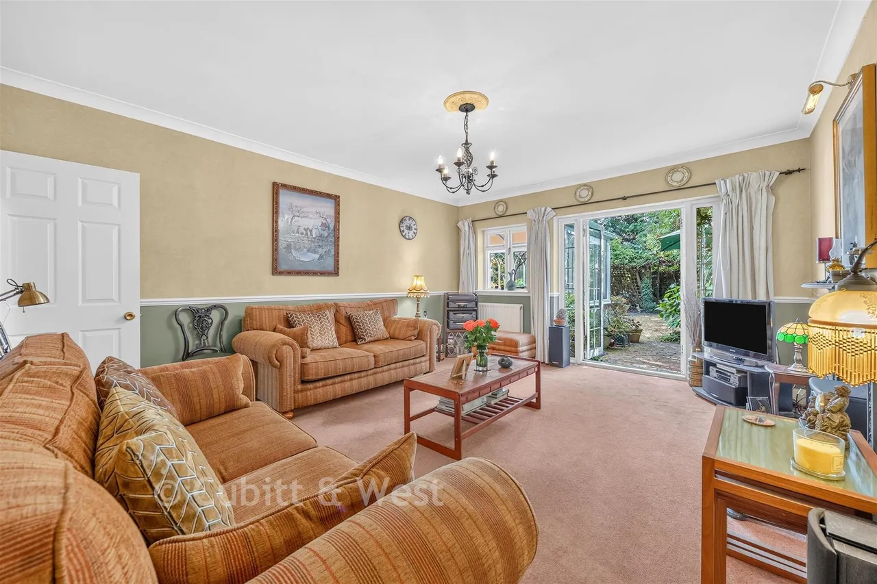 Westcroft Road, Carshalton, SM5, photo 2