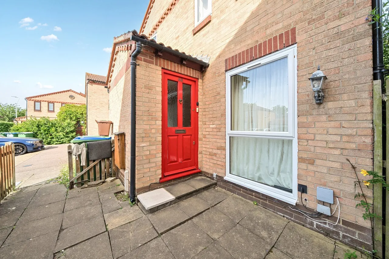Courtland Grove, SE28, photo 12
