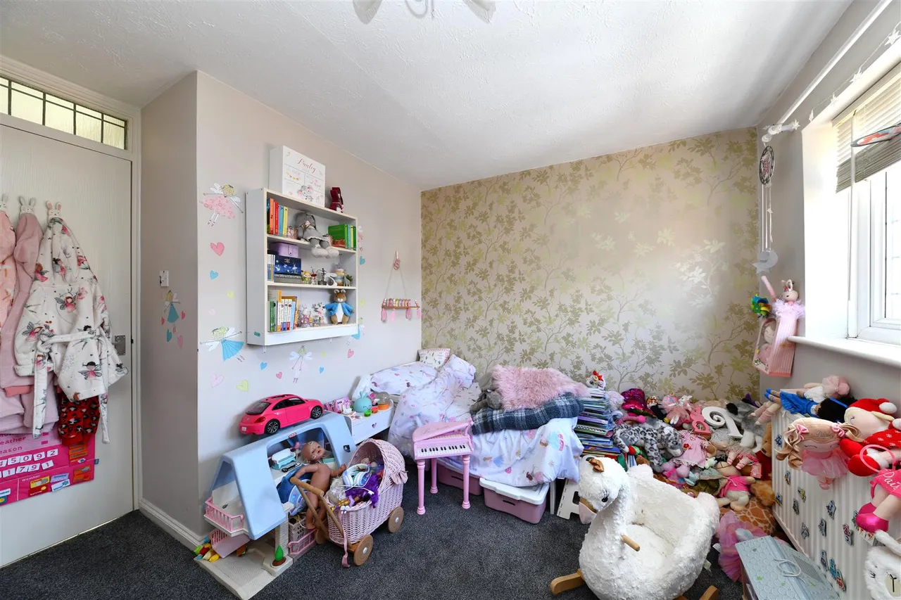 The Hedgerows, Stevenage, SG2 7DQ, photo 7