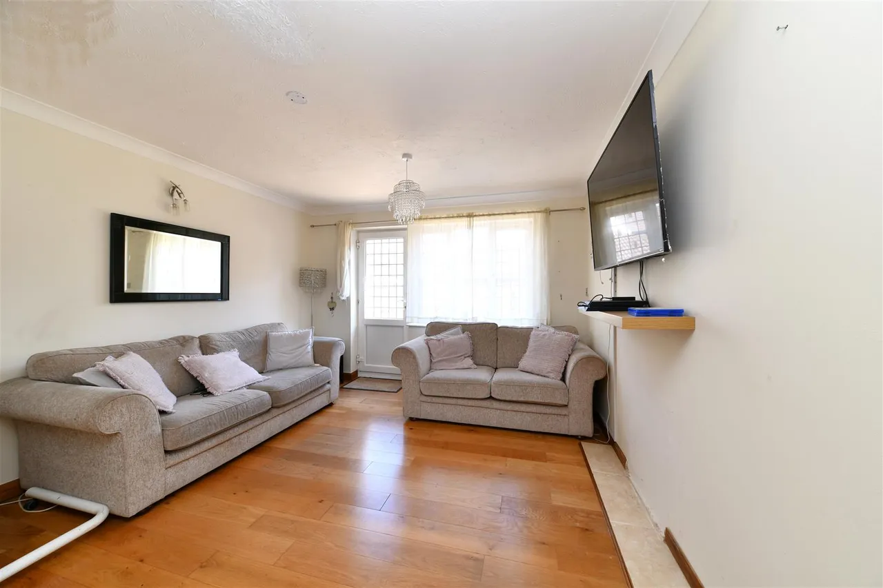 The Hedgerows, Stevenage, SG2 7DQ, photo 4