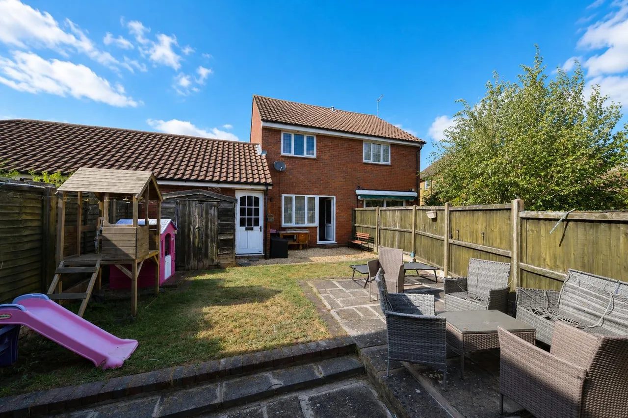 The Hedgerows, Stevenage, SG2 7DQ, photo 2