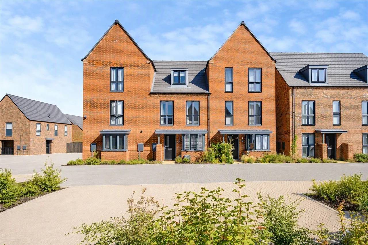 Waterslade Way, Houghton Regis, Dunstable, Bedfordshire, LU5, photo 13