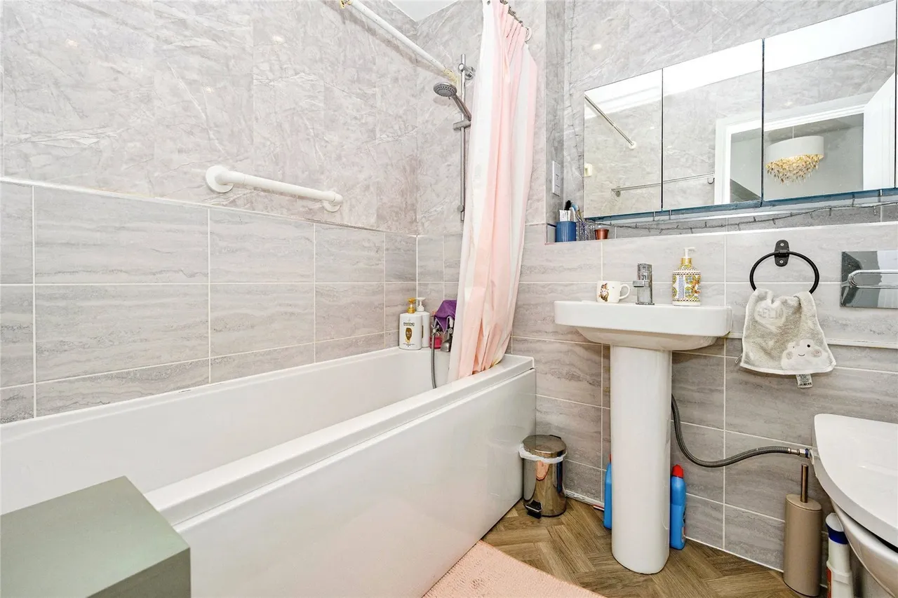 Waterslade Way, Houghton Regis, Dunstable, Bedfordshire, LU5, photo 11