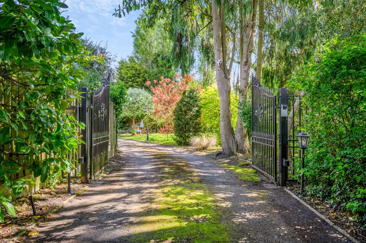 Lodge Road, Knowle, B93, photo 4