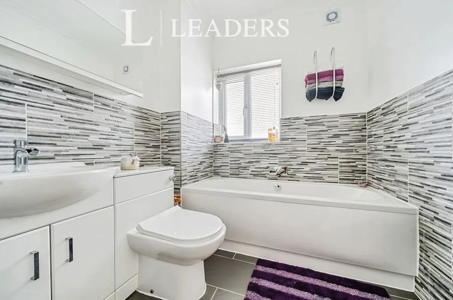 Pound Road, East Peckham, TN12, photo 15