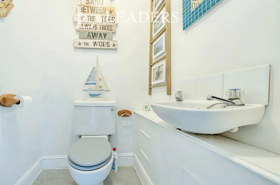 Pound Road, East Peckham, TN12, photo 8