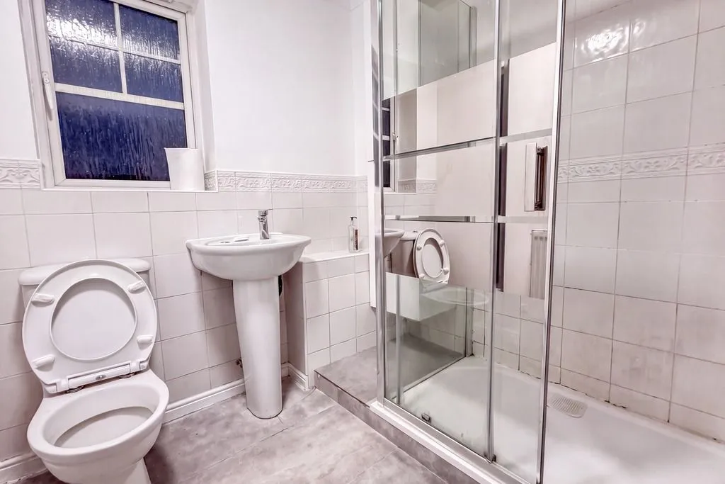 Redgrave Close, Gateshead, NE8, photo 10