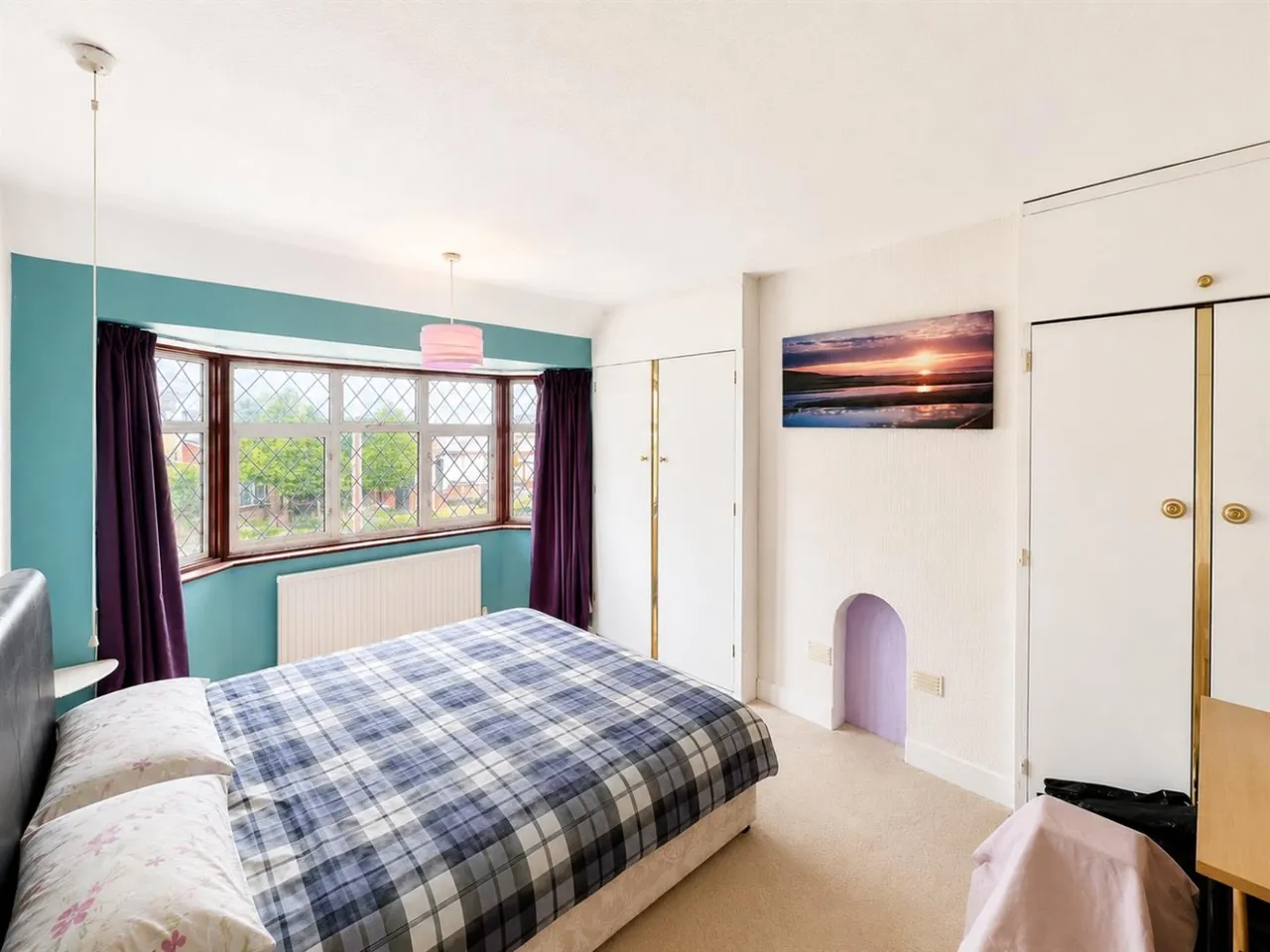 bed House, Semi-Detached For SaleMeadow Waye, TW5, photo 5
