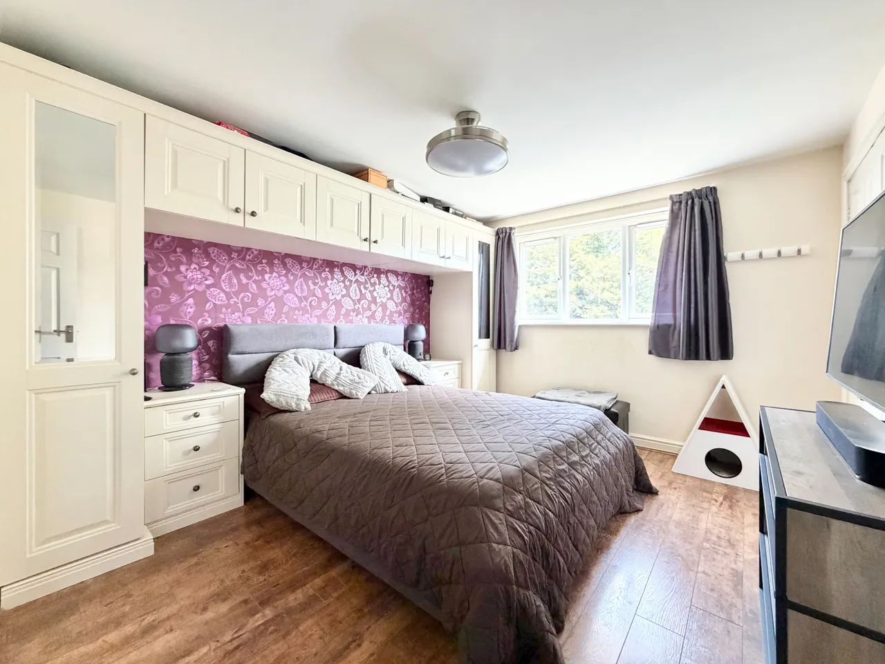 Gillions Place, Aylesbury, photo 5
