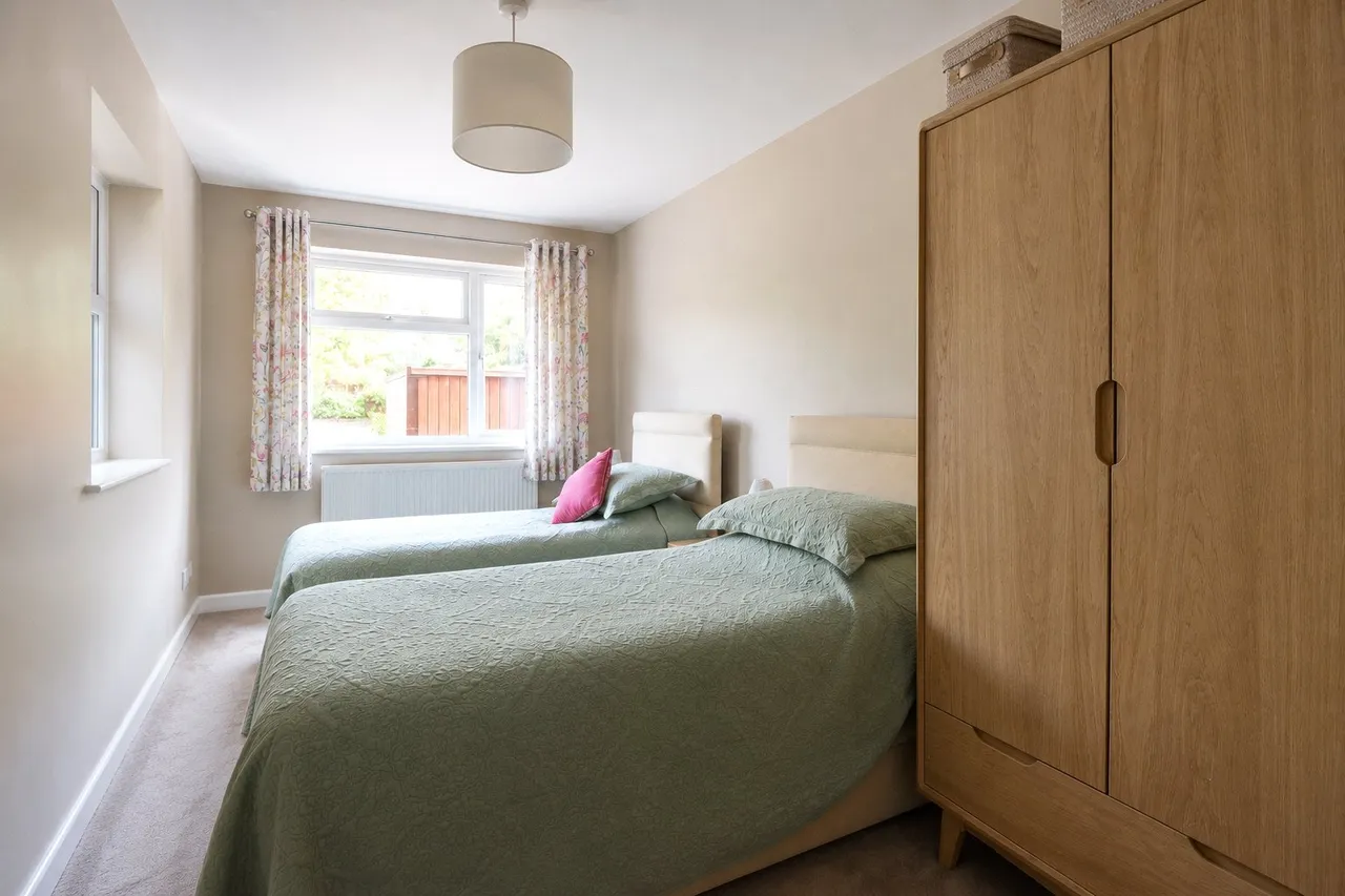 Catherine Crescent, Downton, Salisbury, Wiltshire, SP5 3NR, photo 10