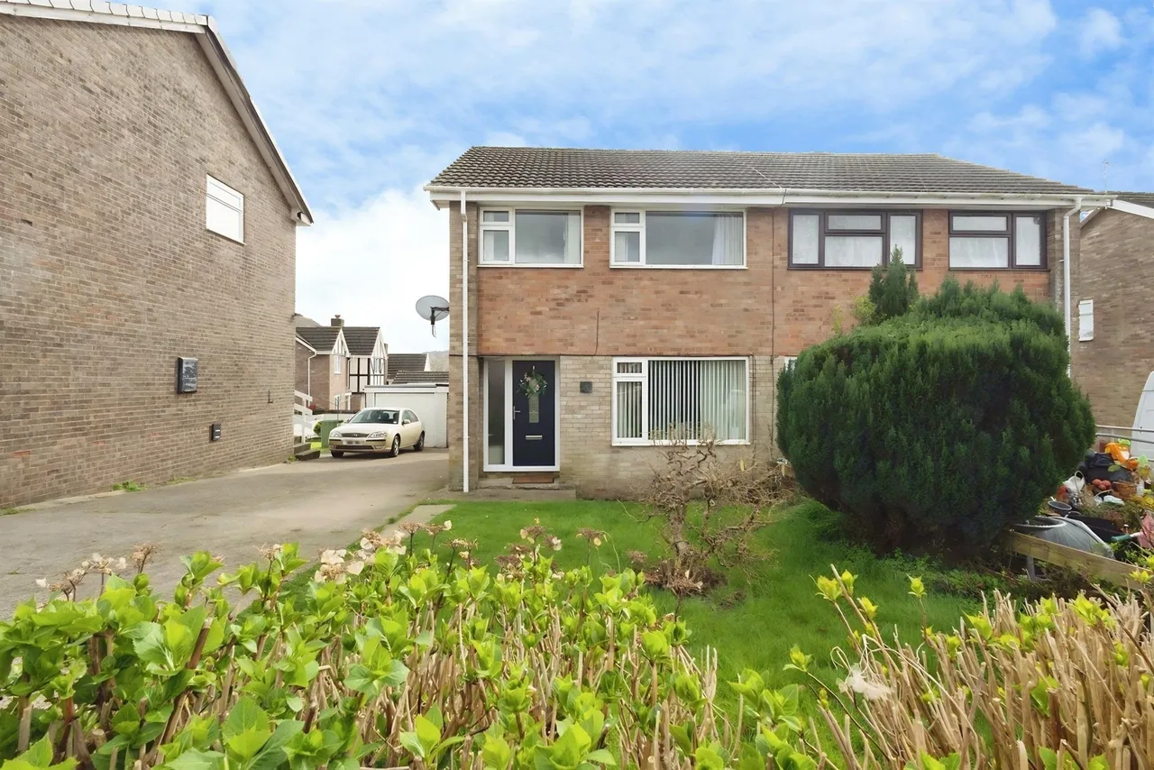3 bed house for sale, Greenacre Drive, Caerphilly, CF83