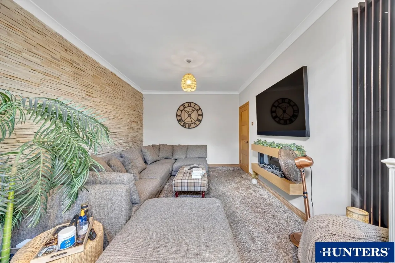 Galsworthy Avenue, Chadwell Heath, RM6, photo 10