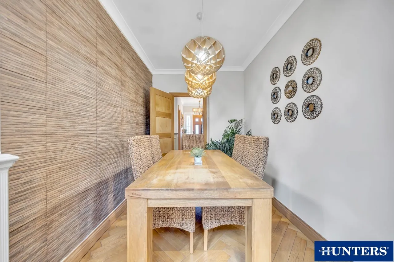 Galsworthy Avenue, Chadwell Heath, RM6, photo 11