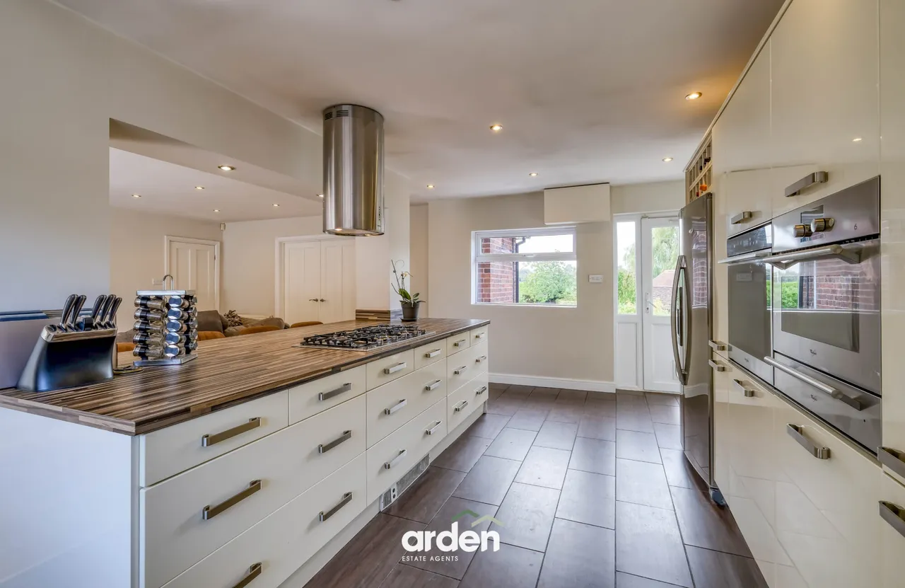 Valley Road, Earlswood, B94, photo 6