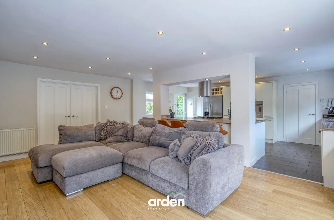 Valley Road, Earlswood, B94, photo 8