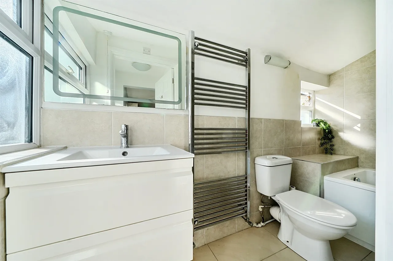 Crofts Street, Roath, CF24, photo 6