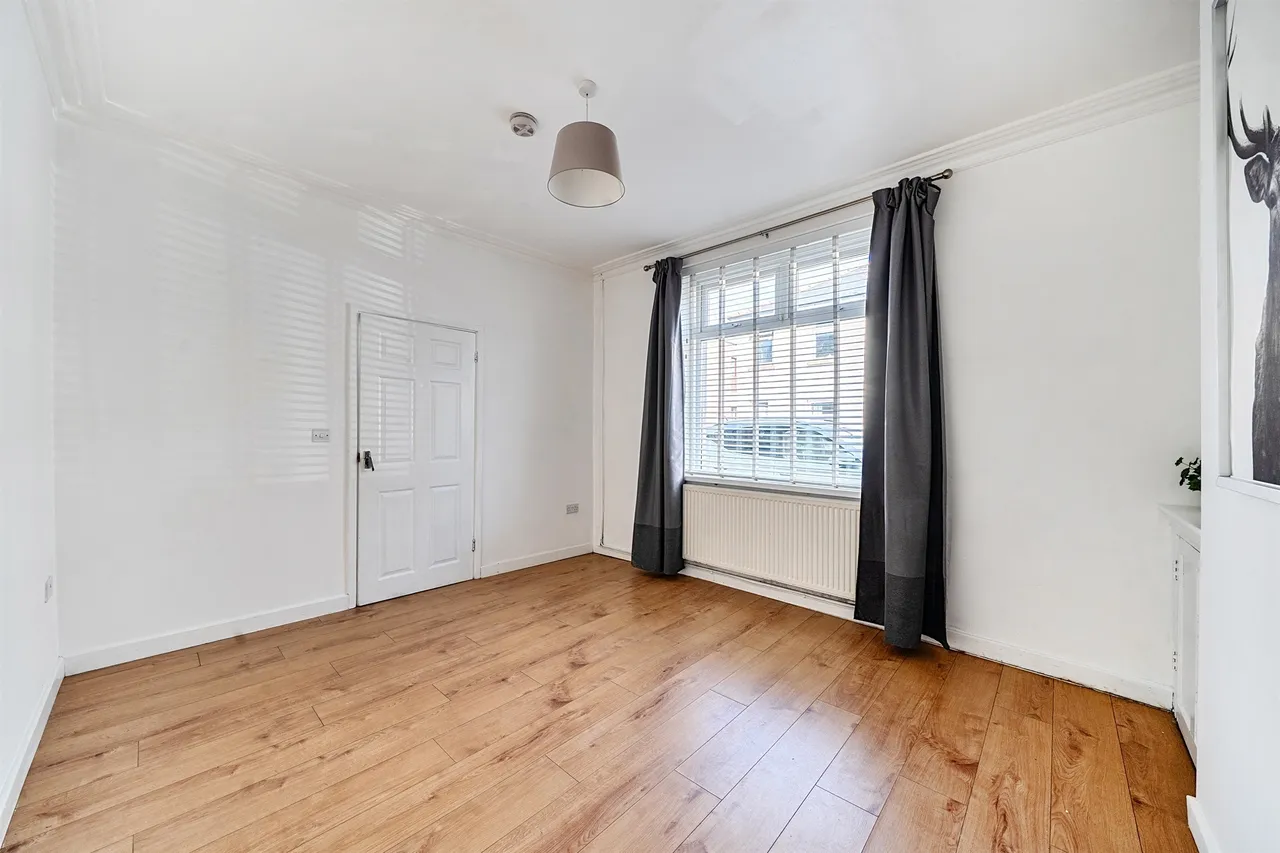 Crofts Street, Roath, CF24, photo 2