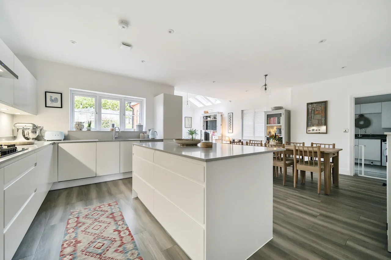 Baker Oats Drive, Farnham, GU10, photo 2