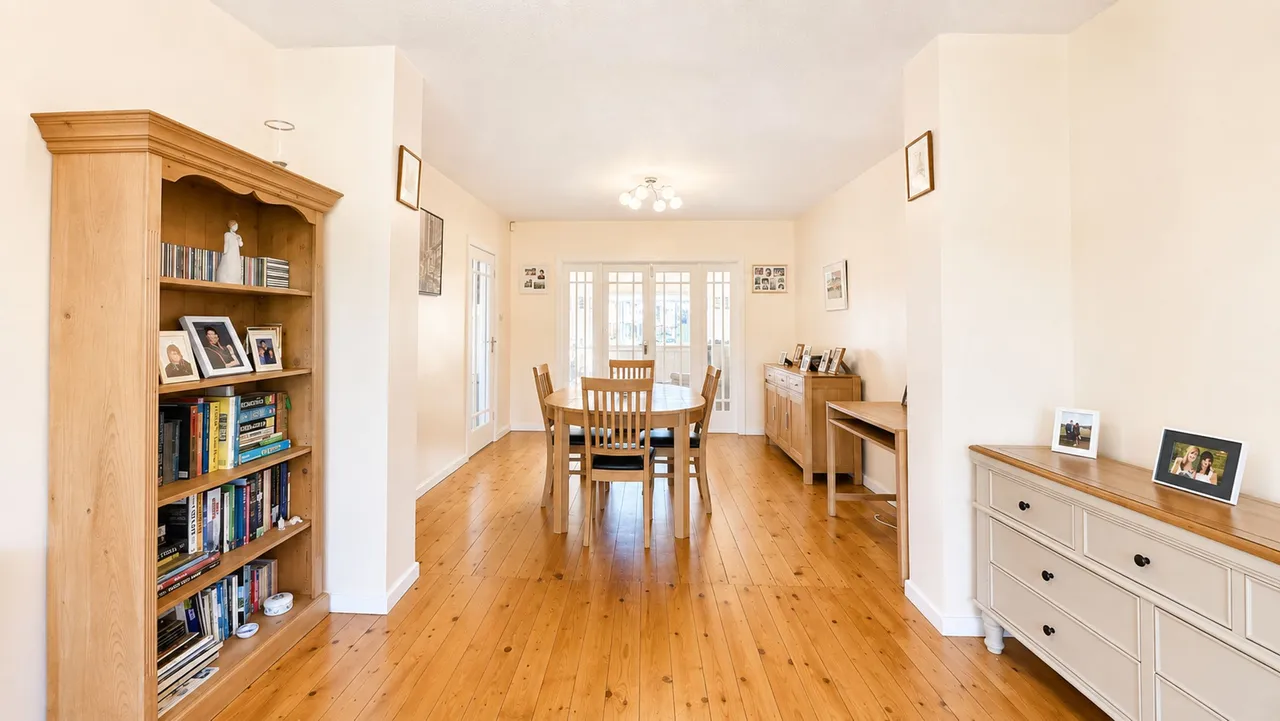 Egerton Road, Hale, WA15, photo 5