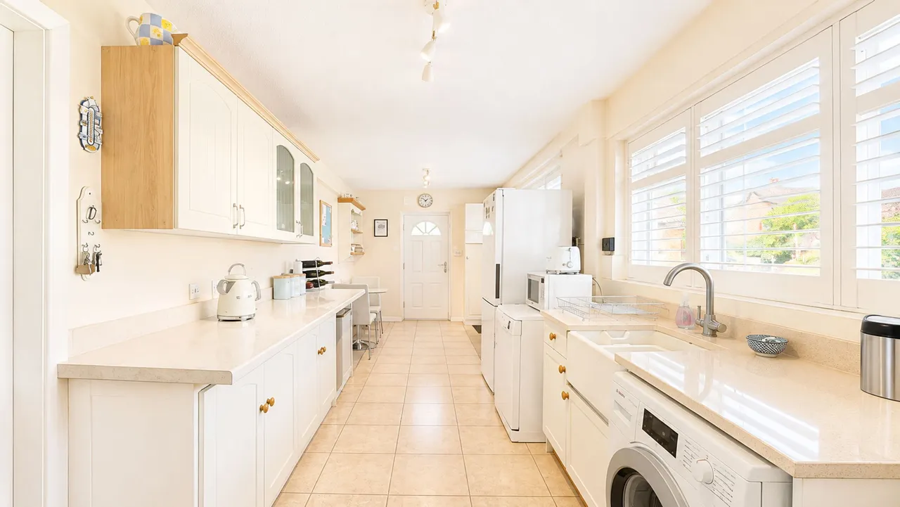 Egerton Road, Hale, WA15, photo 9