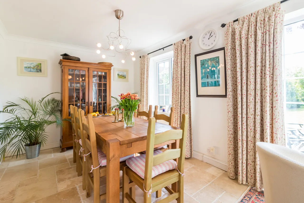 9 Lions Wood, St. Leonards, Ringwood, Ringwood, BH24 2LU, photo 6
