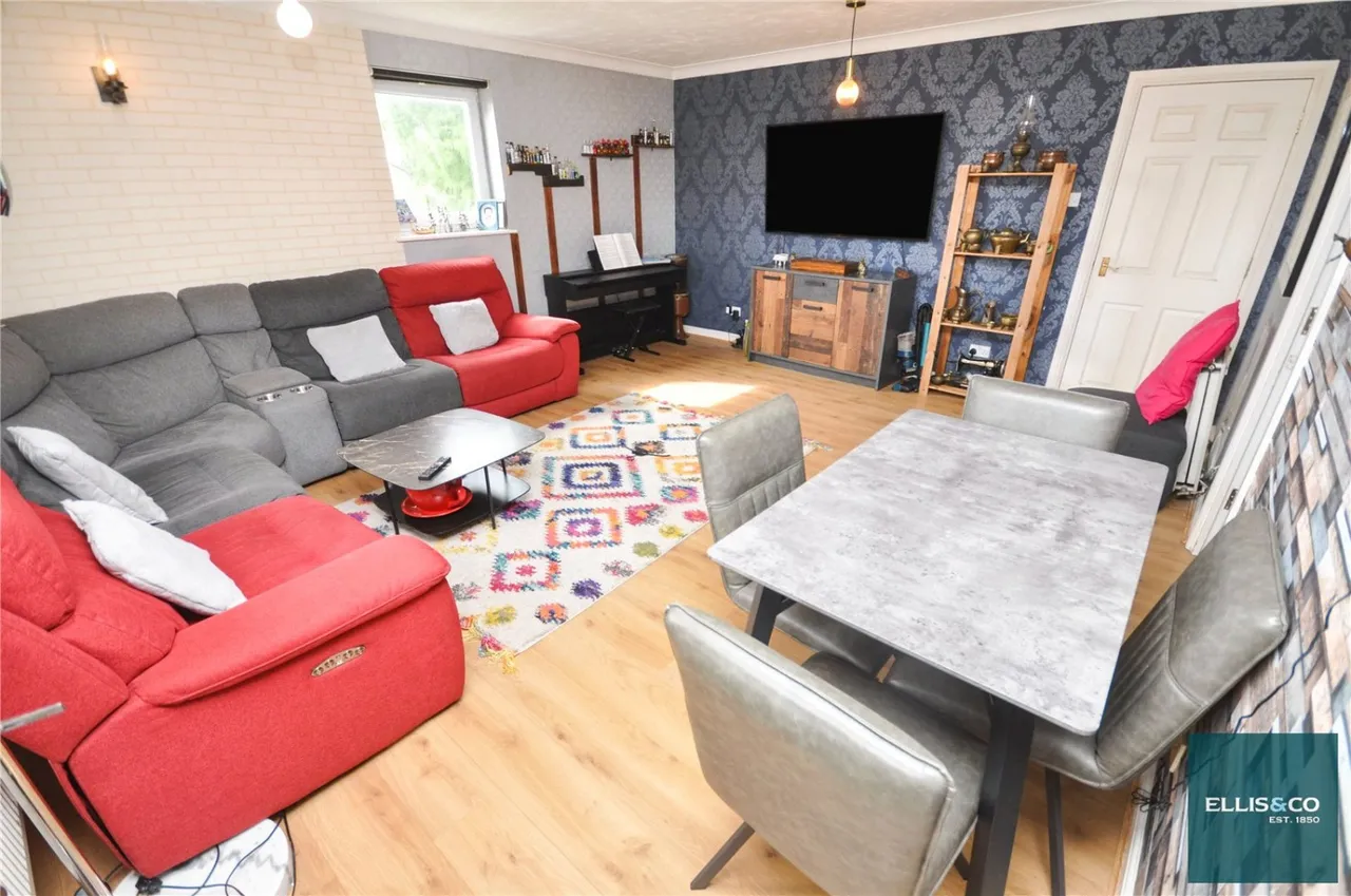 Martock Gardens, Friern Barnet, N11, photo 8