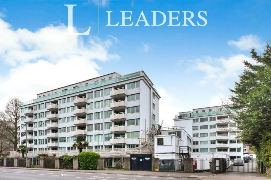 2 bed flat for sale, London Road, Brighton, BN1
