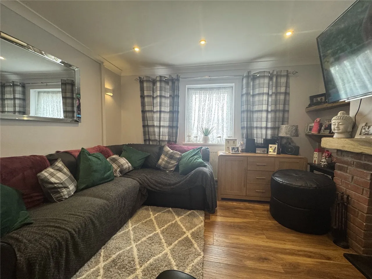 Coopers Estate, Tycroes, SA18, photo 8