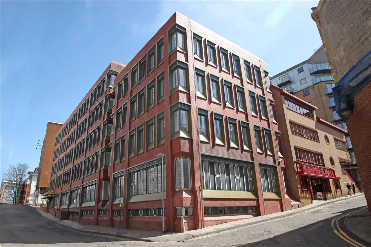 1 bed flat to rent — Garrard House, 30 Garrard Street, Reading, Berkshire, RG1