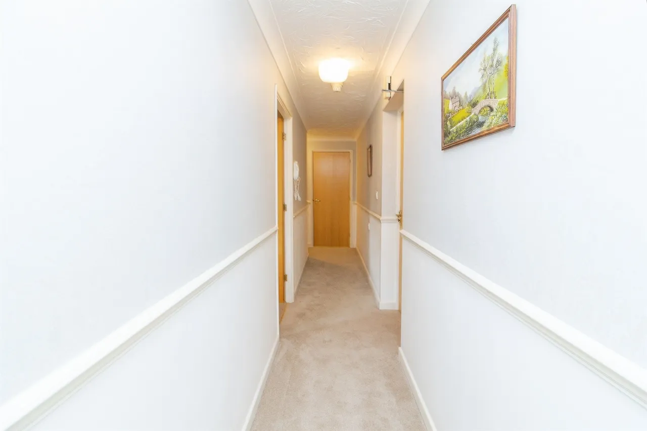 Lawnsmead Gardens, Newport Pagnell, MK16, photo 7