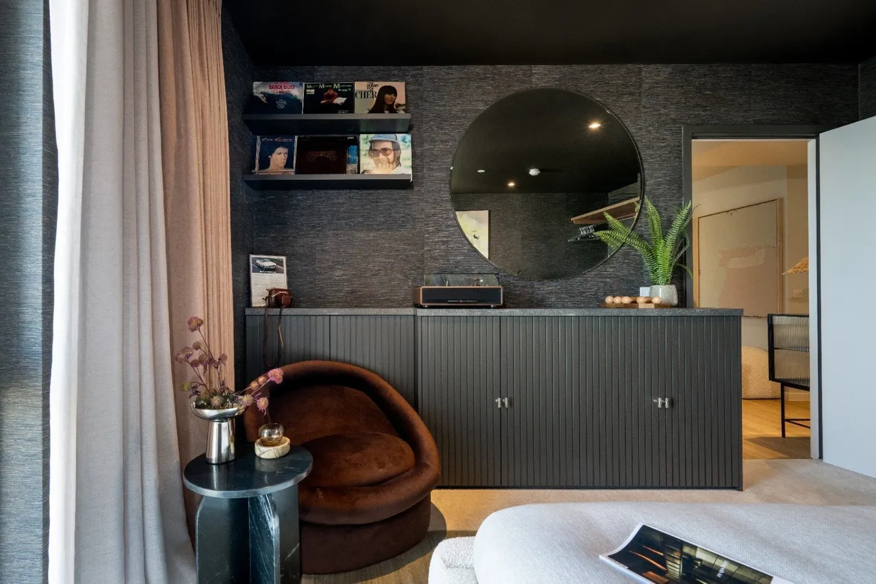 The Drive, London, W3, photo 5