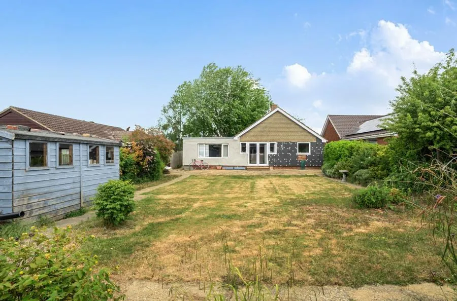 Eleanor Gardens, Aylesbury, HP21, photo 14