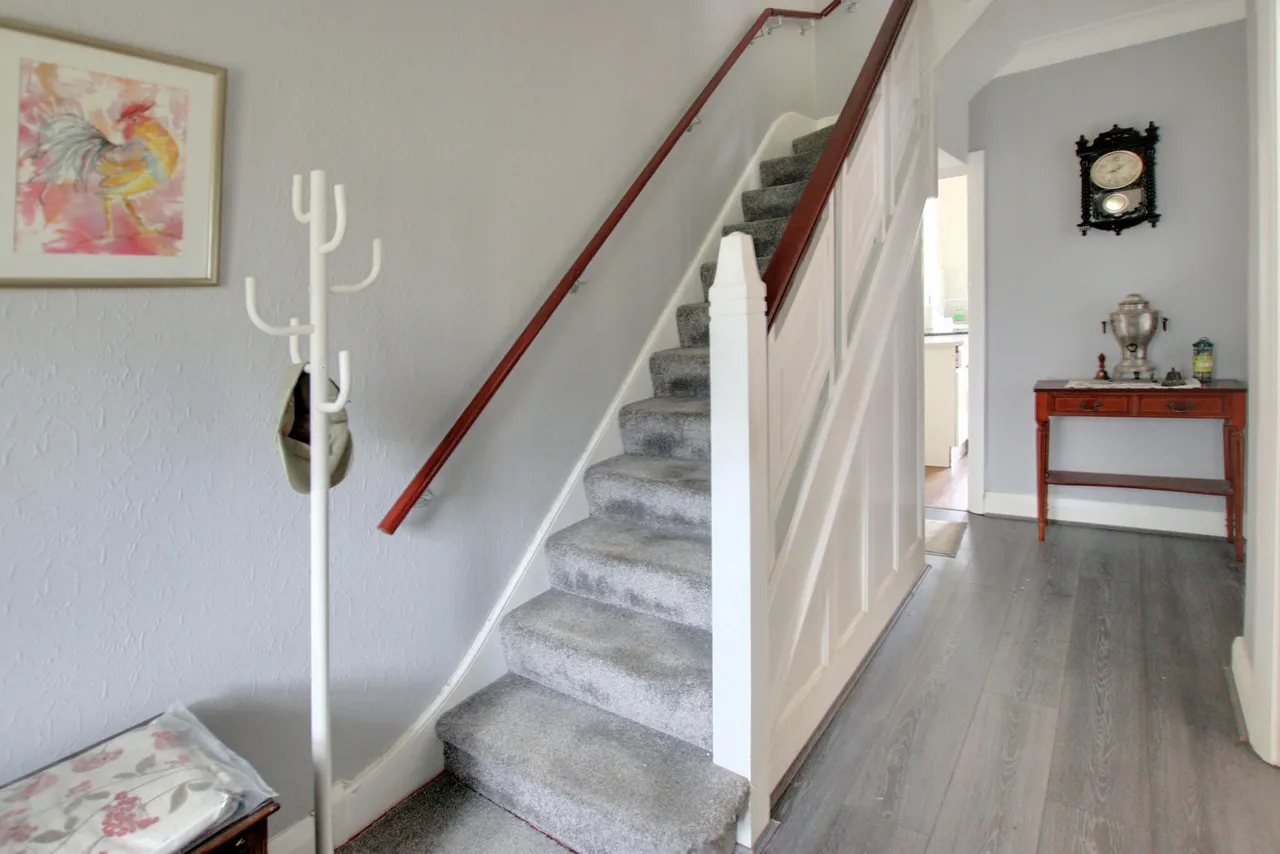 Glebe Way, West Wickham, West Wickham, BR4 0SH, photo 9
